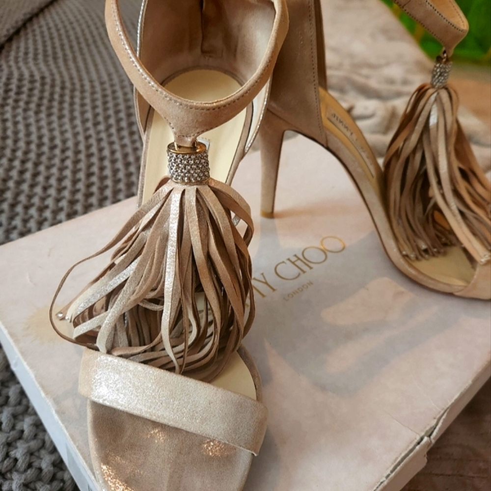 Jimmy Choo VIOLA 100 Nude shimmer size 39 suede open toe stilettos like new